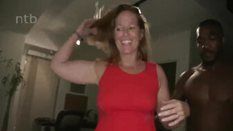 Sexy Wife Has a Gangbang Party at Her House