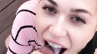 White Girls Takes Cumshot