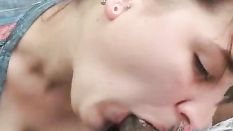 Suckin Dick in the car