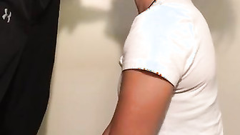 Wife sucks unknown cock