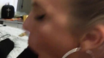 White girl deepthroat BBC