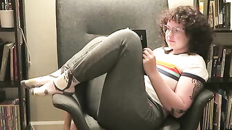 PAWG playing with herself