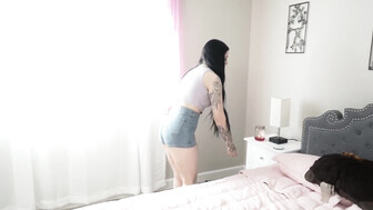 Pale skinned teen white babe gets messy facial from her bbc