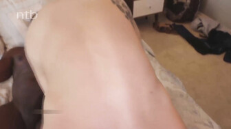 Cuckold white wife gets another round of that creamy jizz in her womb