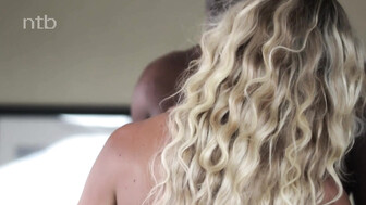 Hot blonde QoS having fun with older BBC bull