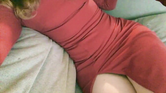 Sexy Hotwife  in Red Servicing BBC