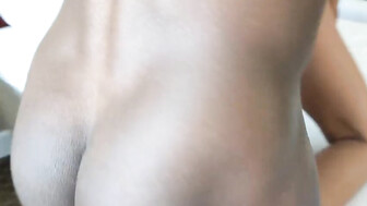 THIS GUY FUCK ME HARD AND CUM ALL OVER MY FACE AND MOUTH