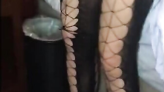 Hotwife Meeting and Fucking her Black Bull and Gets a Creamy