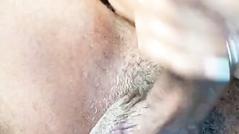 Hot slut milking a thick bbc, she’s such a good white whore