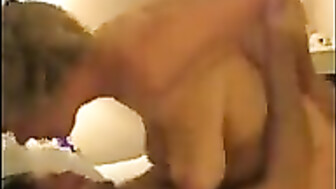 Insatiable woman Jelly-Legs Wobble