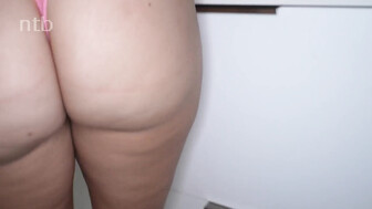 Cuckold records a video with his wife and a black bull