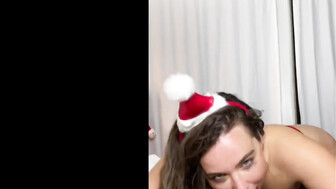 Curvy BBC slut worships her lover