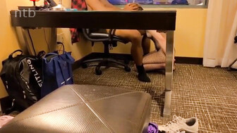 Slutty white chick deepthroats and fucks BBC