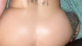 Hot body MILF creaming all over big black cock