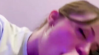 Sloppy head deepthroats black cock