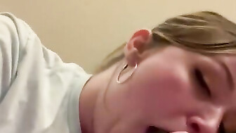 Sloppy head deepthroats black cock