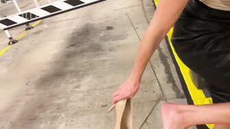 Strong black bull fucks slutty white MILF