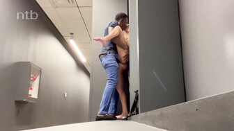 Strong black bull fucks slutty white MILF