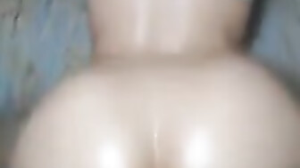 Olive oil on her bubble butt makes good video