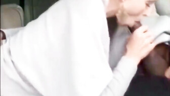 Hot mom gives blowjobs in the parking lot