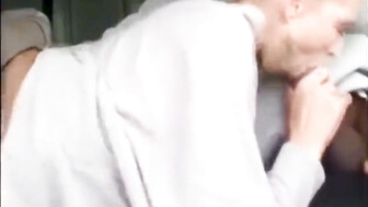 Hot mom gives blowjobs in the parking lot