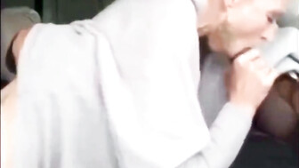 Hot mom gives blowjobs in the parking lot