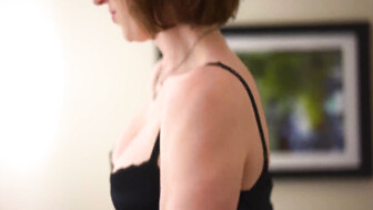 Hubby cleans cream from wife's pussy after her first gangbang