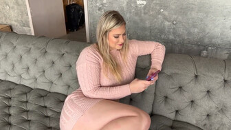 Sexy blonde with thick body meeting with strong black dude