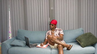 Mother & Daughter Threesome