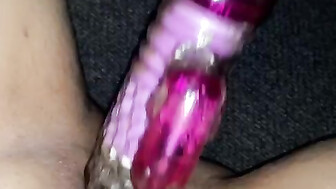 Teen wife uses toy to masturbate