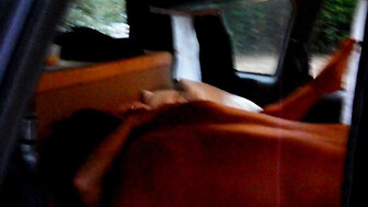 I’m fucked in car without preservative by a lover