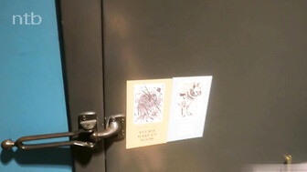 Cuckold white milf takes bbc bareback under hot shower