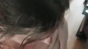 Blowjob for her boyfriend and his black friend