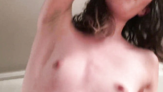 Sexy skinny xgirlfriend