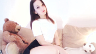 Amazing asian girl on webcam