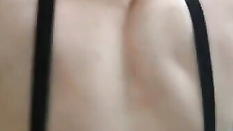 Lujza Svobodova bends over for arab