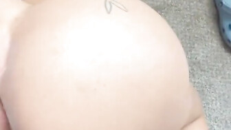 Fat juicy booty dets covered in cum