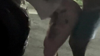 Wife fuck bbc stranger at the parking lot