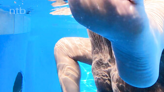 Cuckold PAWG fucked by big black lover in a swimming pool