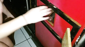 Gloryhole slut