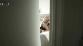 Cuckold teen white babe fucks that bbc while her man was watching