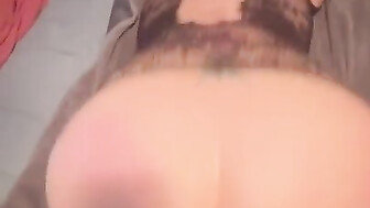 PAWG bouncing on BBC