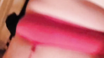 Redhead PAWG gets some chocolate in the sauna