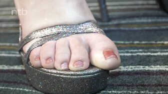 Stunning blond white babe takes selfie after fucking that bbc