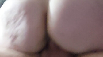 Hotwife blows and fucks bull