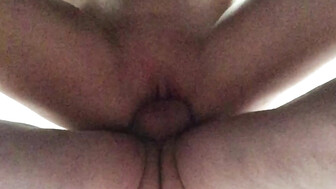 Buddy cums in wife’s pussy