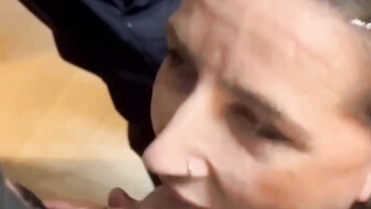 Hotwives blowbang and facials