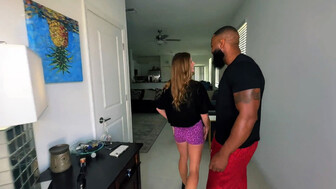 Hot MILF came for a massage to a black guy and got everything