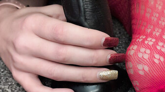 Amateur hotwife trying BBC toy