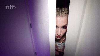 Handsome blond white babe gets nice anal treatment from her bbc lover